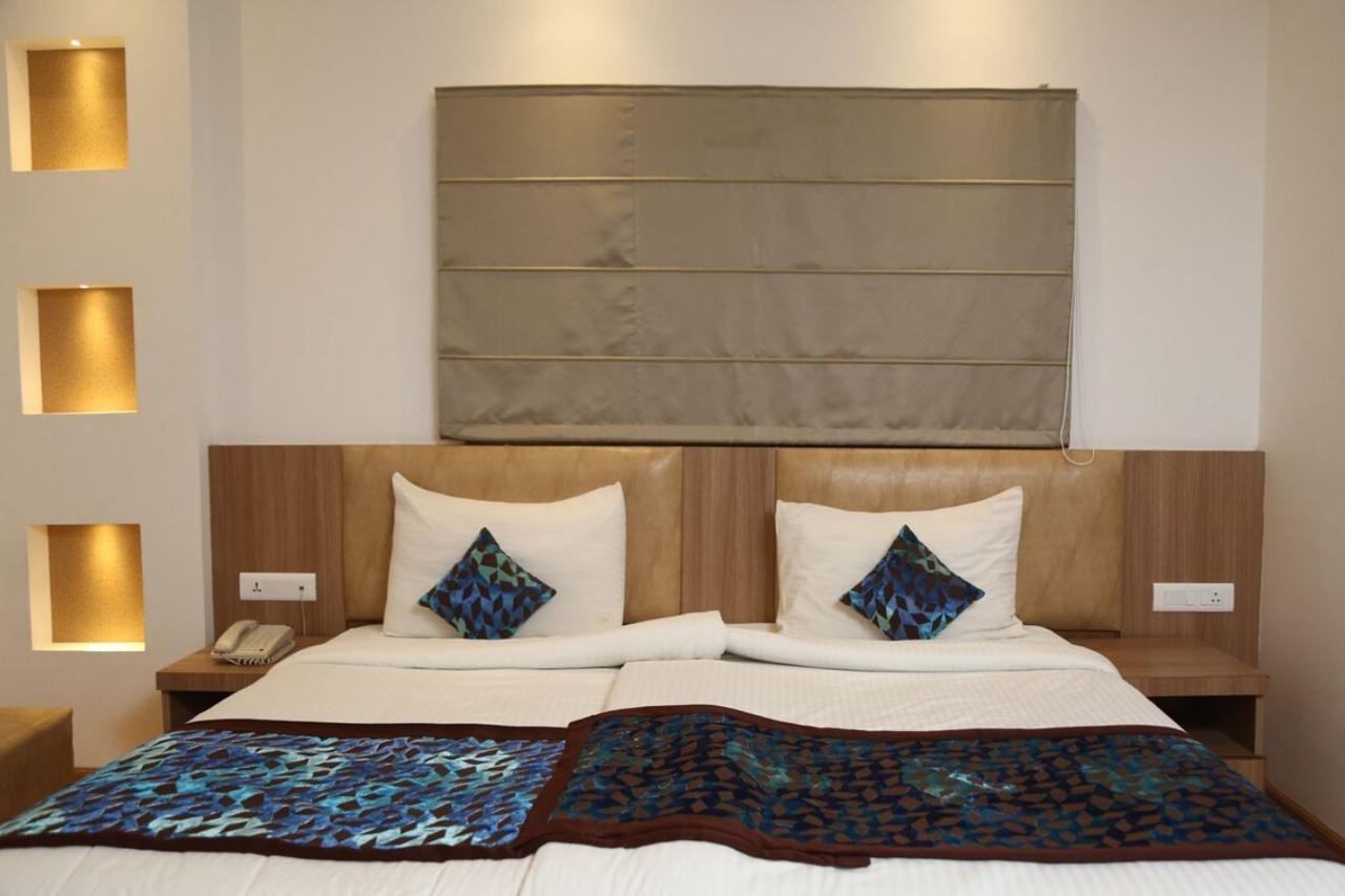 Surestay Plus By Best Western Amritsar Exteriör bild