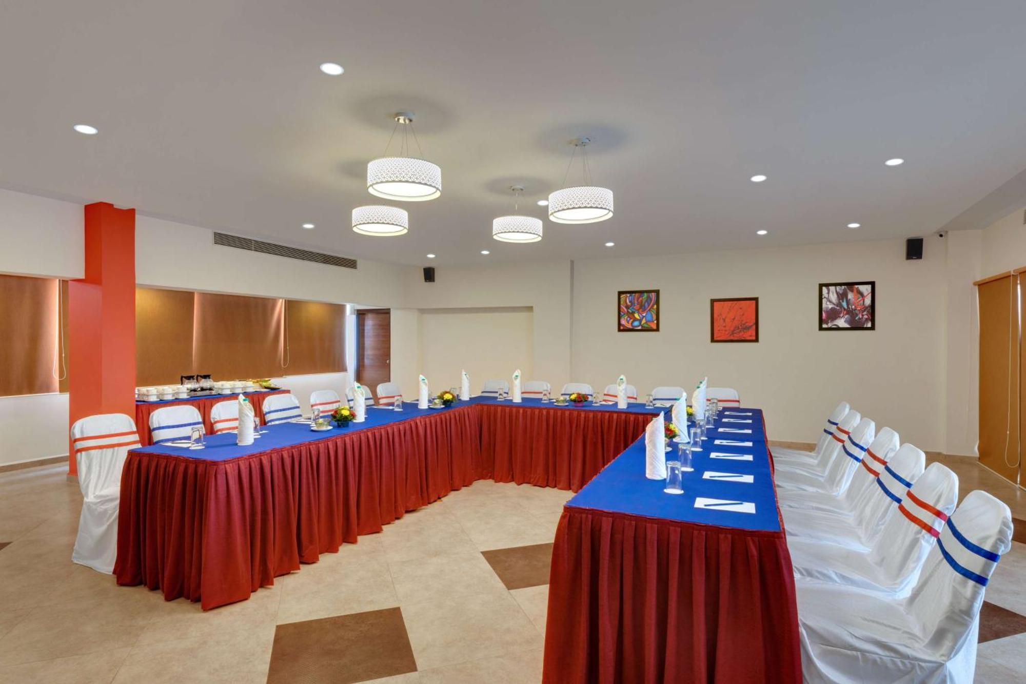 Surestay Plus By Best Western Amritsar Exteriör bild