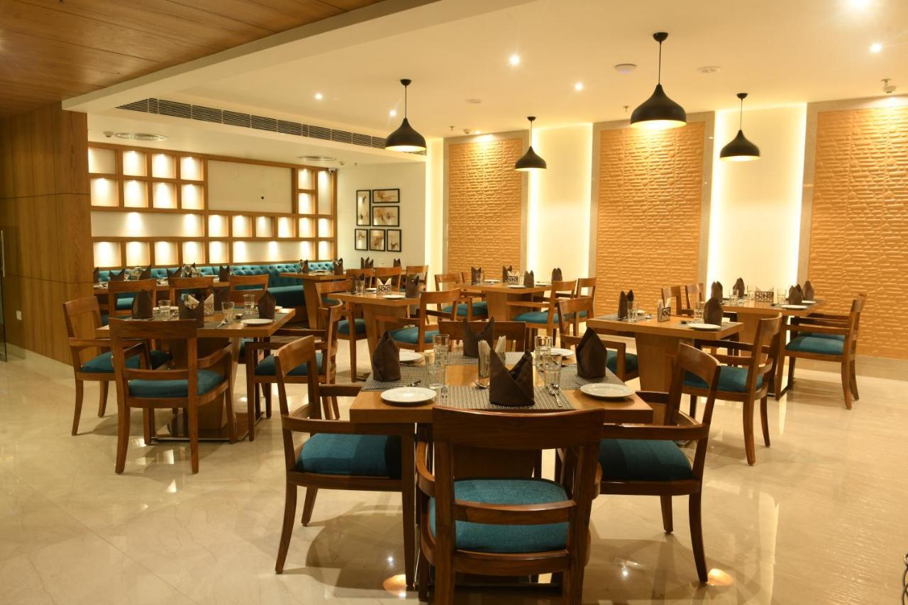 Surestay Plus By Best Western Amritsar Exteriör bild