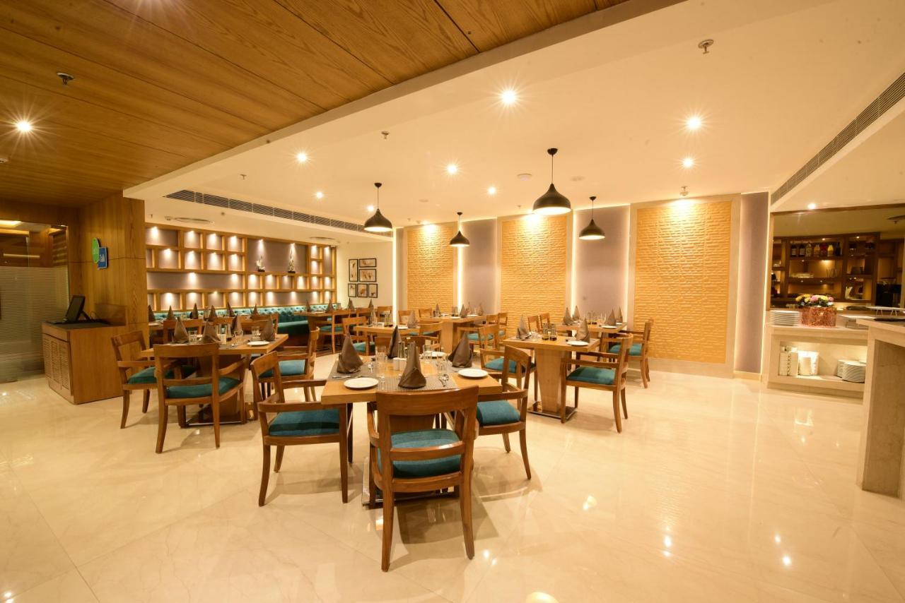 Surestay Plus By Best Western Amritsar Exteriör bild
