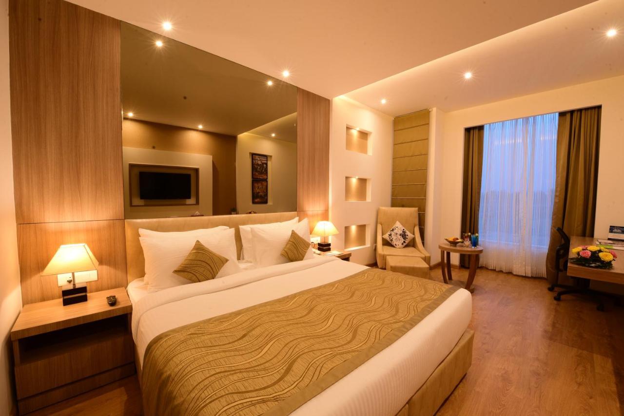 Surestay Plus By Best Western Amritsar Exteriör bild