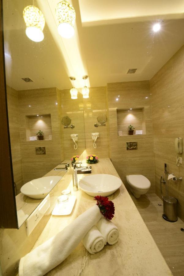 Surestay Plus By Best Western Amritsar Exteriör bild