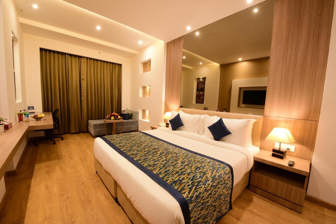 Surestay Plus By Best Western Amritsar Exteriör bild