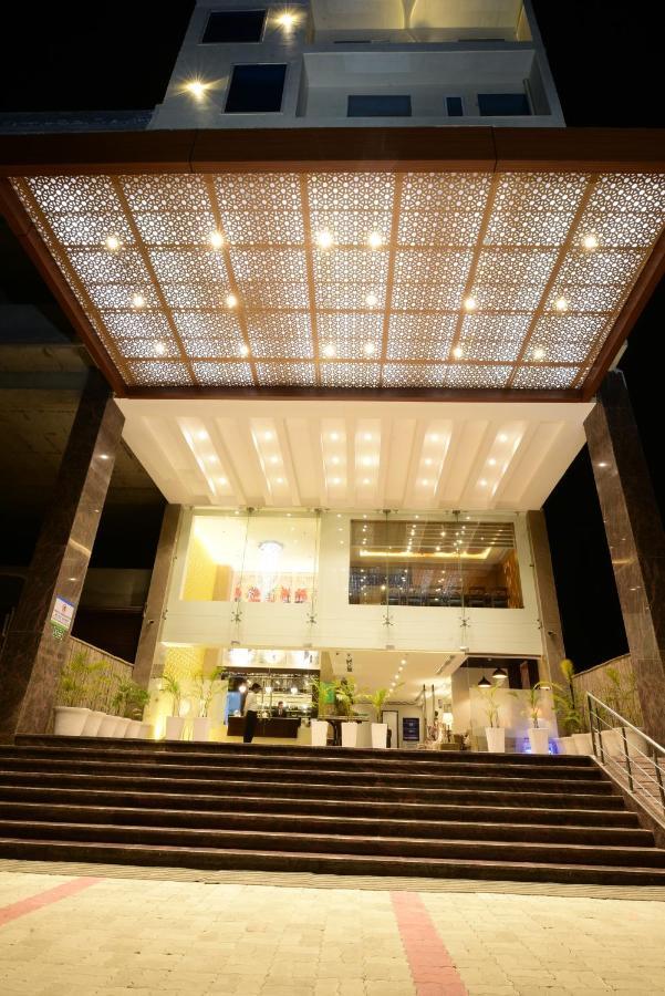 Surestay Plus By Best Western Amritsar Exteriör bild